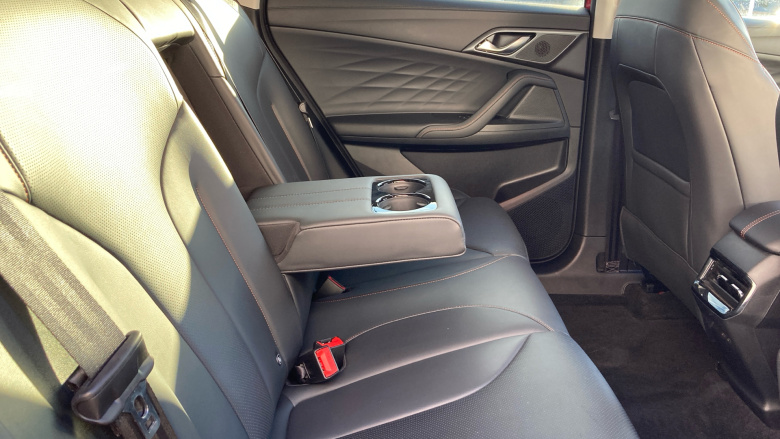 MG HS 1.5 T-GDI Trophy 5dr Petrol Hatchback